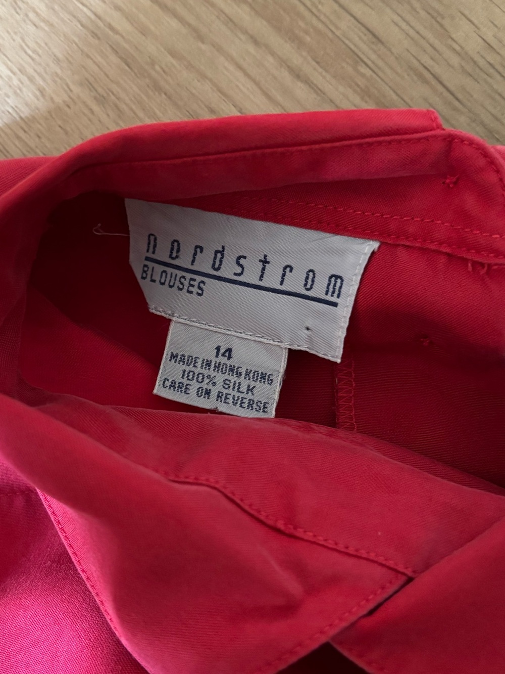 Vintage Silk Long-Sleeve Blouse Women’s 14 Red Collared Nordstrom - Picture 3 of 8